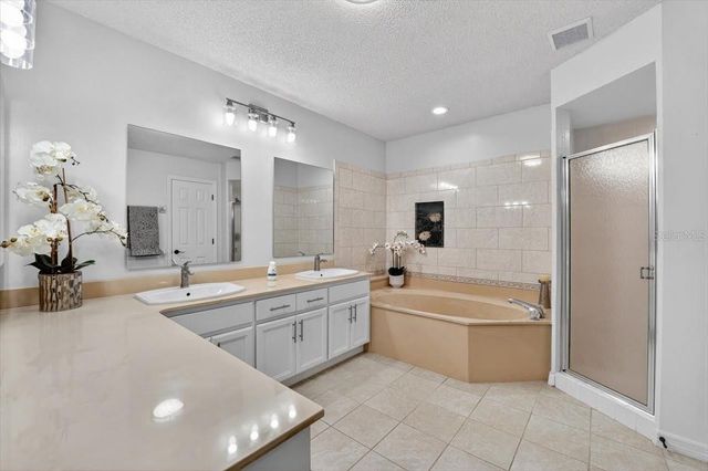 7209 OAK MOSS DRIVE 62, Sarasota, FL 34241