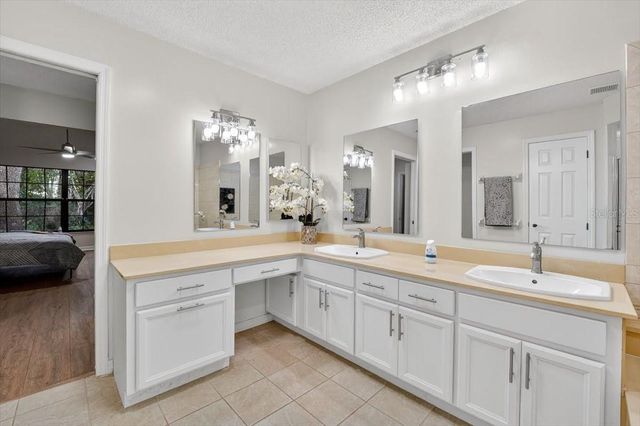 7209 OAK MOSS DRIVE 62, Sarasota, FL 34241