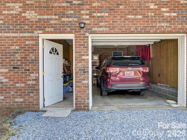 7530 NC 208 Highway, Marshall, NC 28753