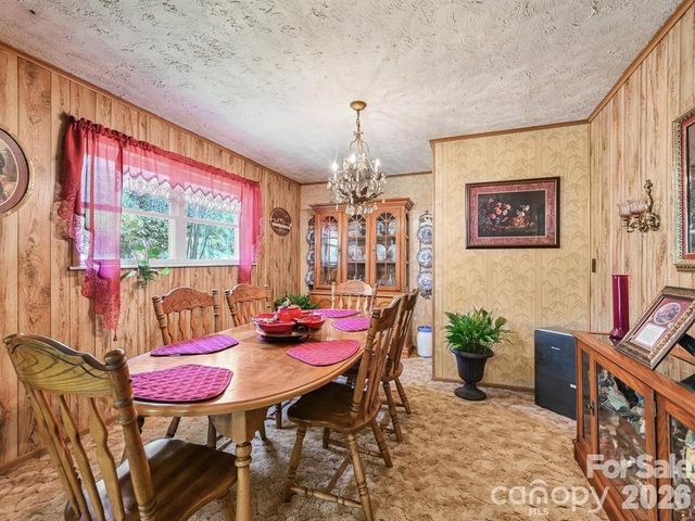 7530 NC 208 Highway, Marshall, NC 28753