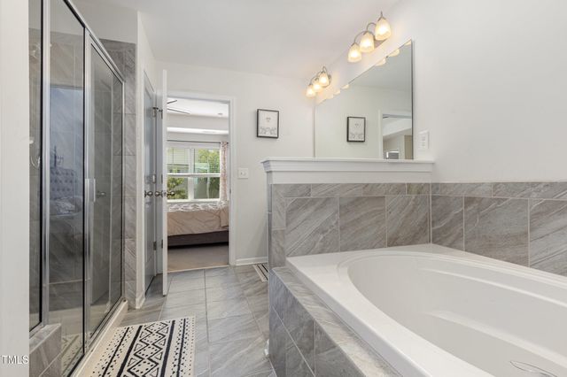 155 Writing Rock Place, Apex, NC 27539