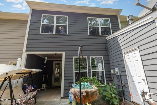 155 Writing Rock Place, Apex, NC 27539