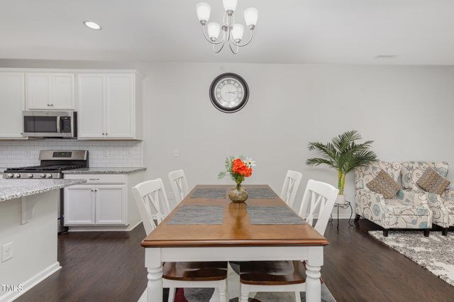 155 Writing Rock Place, Apex, NC 27539