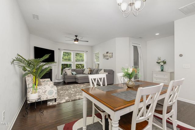 155 Writing Rock Place, Apex, NC 27539