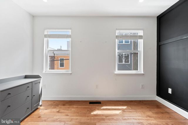 531 HOFFMAN ST, Philadelphia, PA 19148