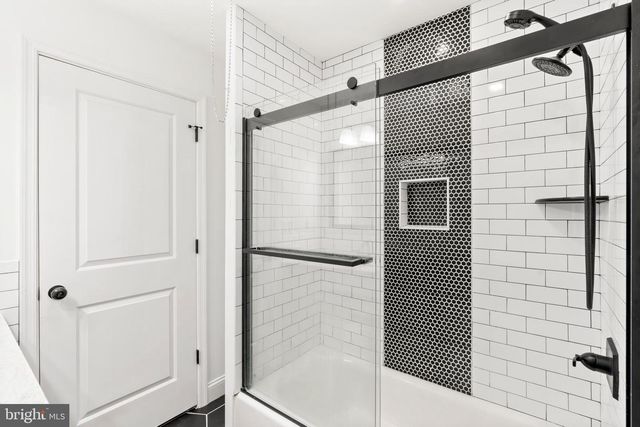 531 HOFFMAN ST, Philadelphia, PA 19148