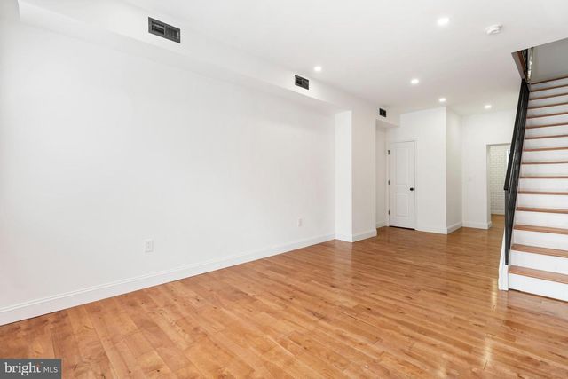 531 HOFFMAN ST, Philadelphia, PA 19148
