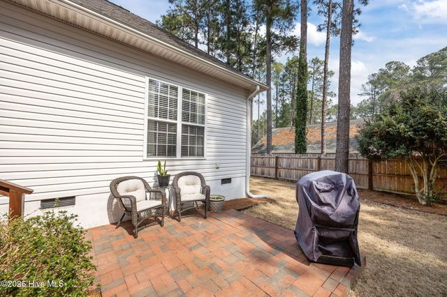 739 Blue Bird Drive, Vass, NC 28394