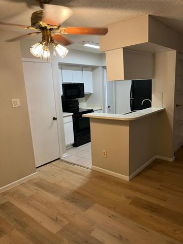 2800 Jeanetta Street 1407, Houston, TX 77063