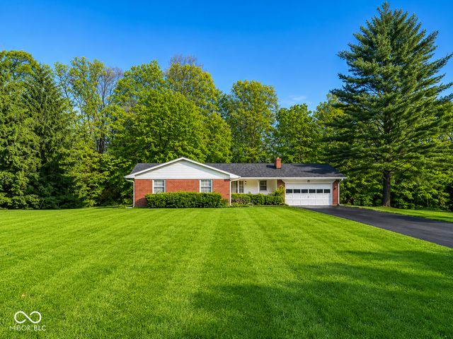 11314 Peacock Drive, Indianapolis, IN 46236
