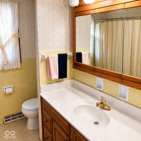 11314 Peacock Drive, Indianapolis, IN 46236