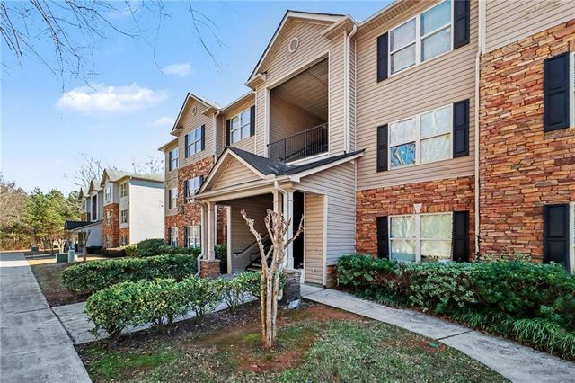 5303 Fairington Club Drive 5303, Lithonia, GA 30038