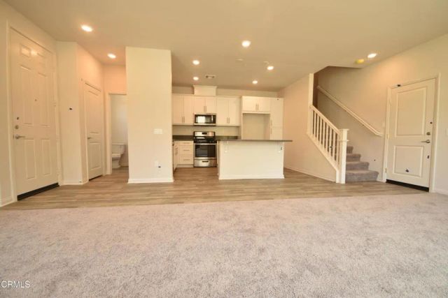 656 Martina Street, Camarillo, CA 93010