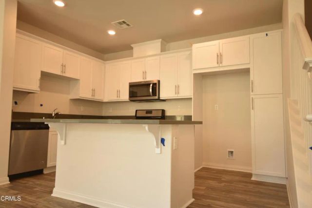 656 Martina Street, Camarillo, CA 93010