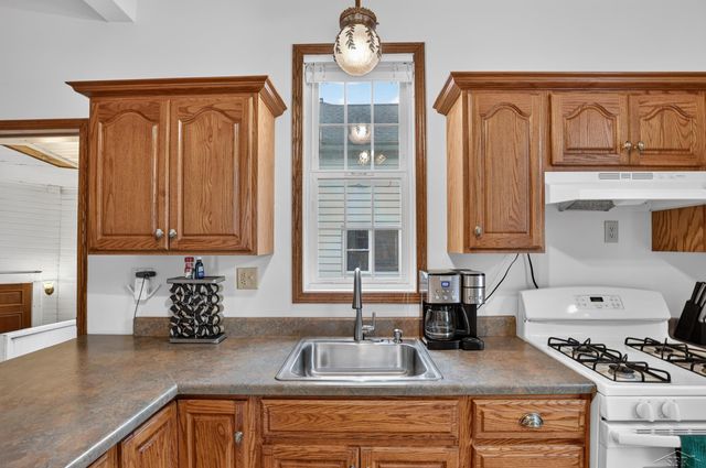 911 McKinley Avenue, Bay City, MI 48708