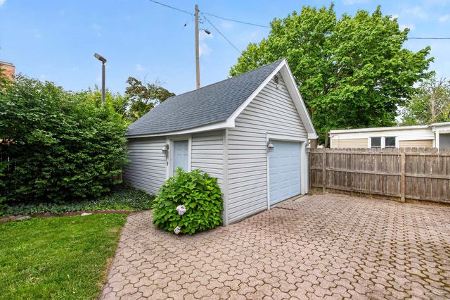 911 McKinley Avenue, Bay City, MI 48708