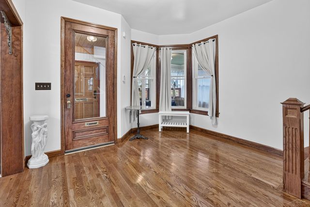 911 McKinley Avenue, Bay City, MI 48708