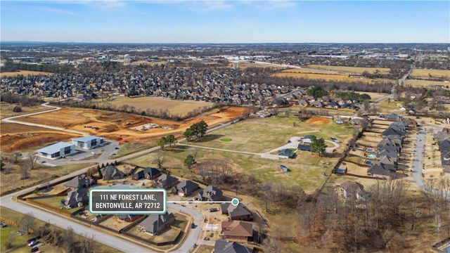 111 NE Lake Forest Lane, Bentonville, AR 72712