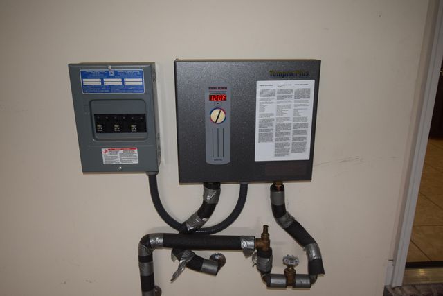 111 Trailwood Lane, Crestview, FL 32539