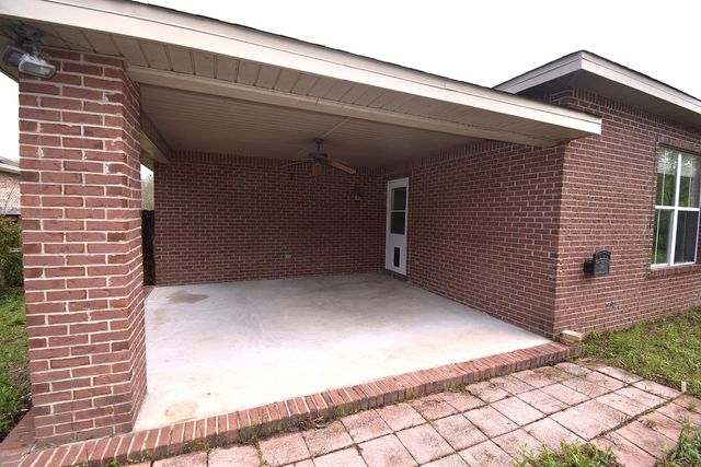 111 Trailwood Lane, Crestview, FL 32539