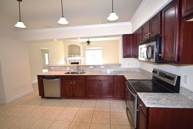 111 Trailwood Lane, Crestview, FL 32539