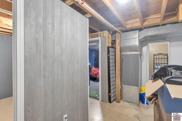 1303 Beal Rd, Hardin, KY 42048