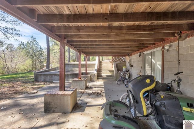 1303 Beal Rd, Hardin, KY 42048