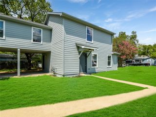 6121 Ponca ST A, Austin, TX 78741