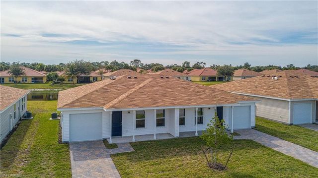 18295 Gibraltar LN, Lehigh Acres, FL 33936
