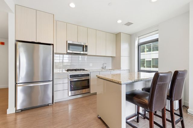 80-82 Fenwood Road 804, Boston, MA 02115