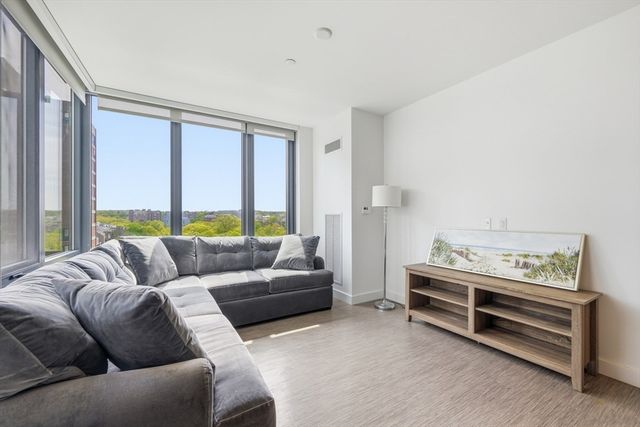 80-82 Fenwood Road 804, Boston, MA 02115