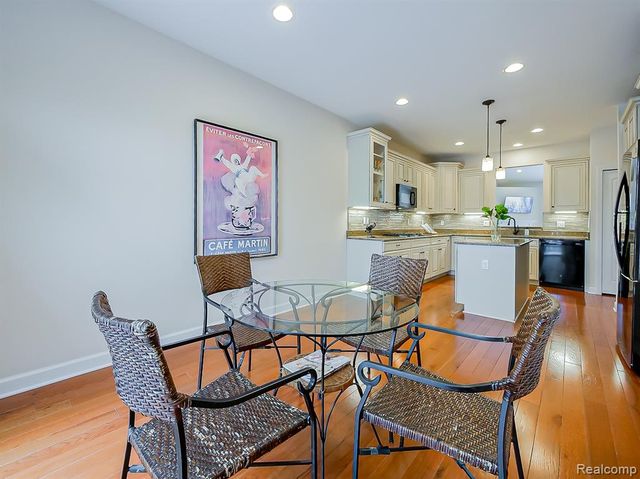 7212 Berry Field, West Bloomfield, MI 48322