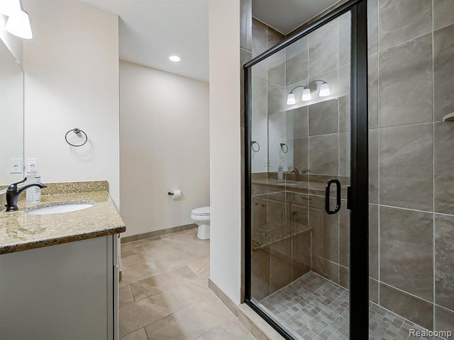 7212 Berry Field, West Bloomfield, MI 48322