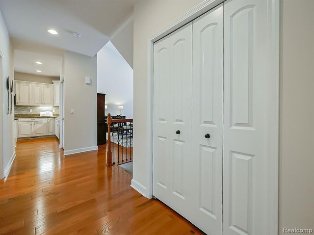 7212 Berry Field, West Bloomfield, MI 48322