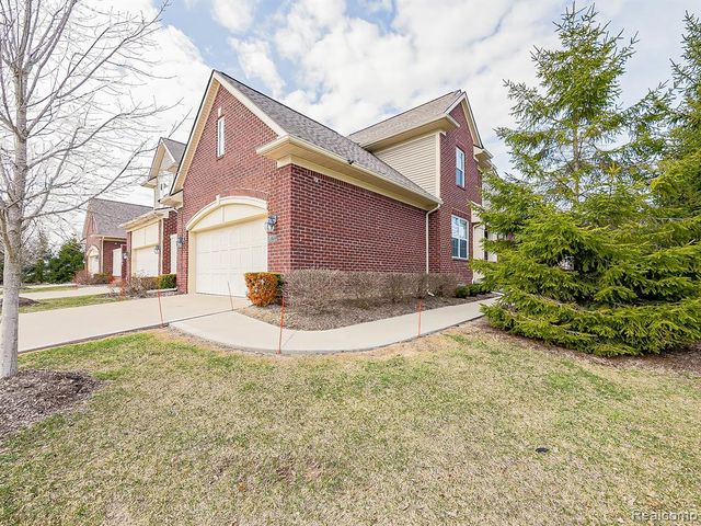 7212 Berry Field, West Bloomfield, MI 48322