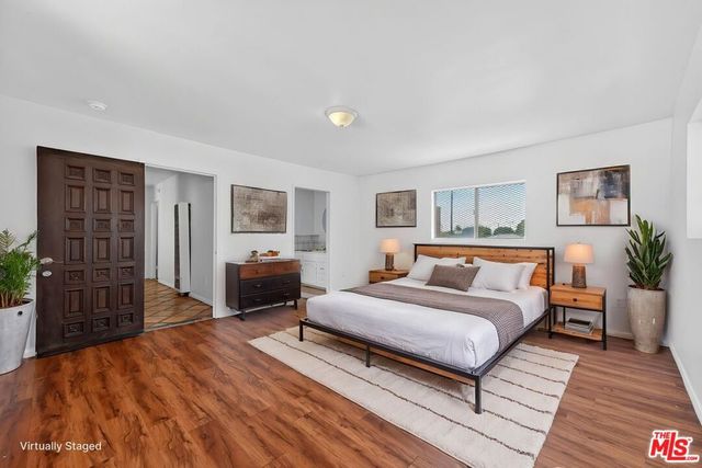 913 E 92nd Street, Los Angeles, CA 90002
