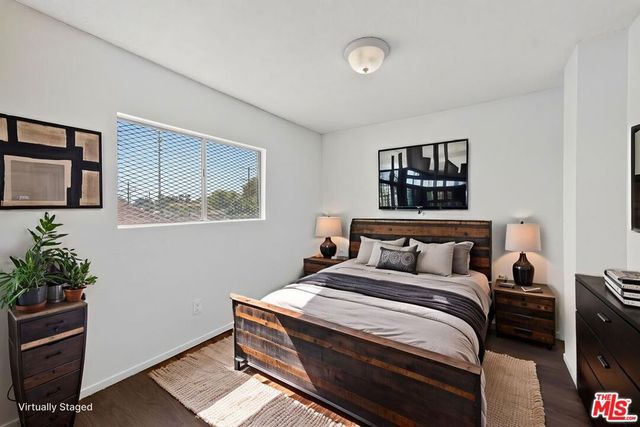 913 E 92nd Street, Los Angeles, CA 90002