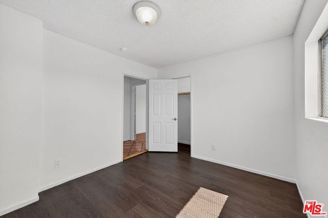 913 E 92nd Street, Los Angeles, CA 90002