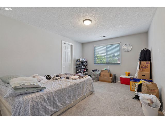 20583 Sw TESORO Ct, Beaverton, OR 97003