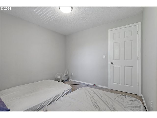 20583 Sw TESORO Ct, Beaverton, OR 97003