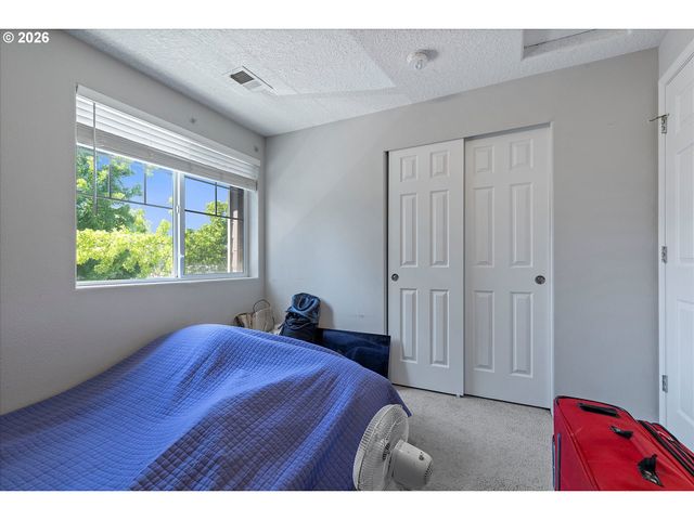 20583 Sw TESORO Ct, Beaverton, OR 97003