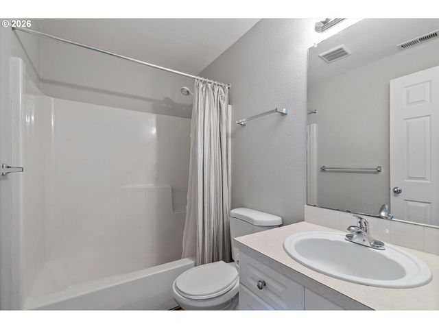 20583 Sw TESORO Ct, Beaverton, OR 97003
