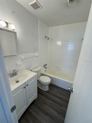 1711-1711 NE 70TH STREET, Ocala, FL 34479