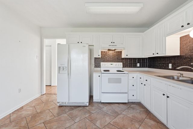 235 Great Falls, Conway, AR 72032