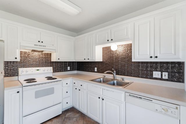 235 Great Falls, Conway, AR 72032