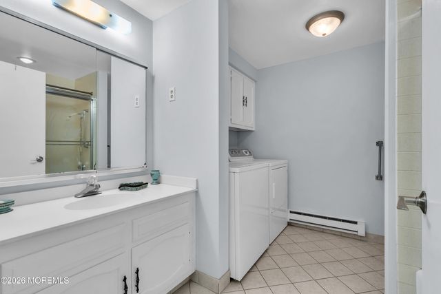 452 Roxbury Lane A, Monroe, NJ 08831