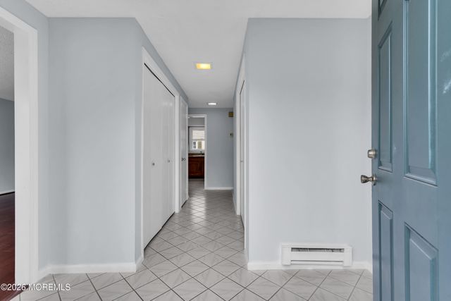 452 Roxbury Lane A, Monroe, NJ 08831