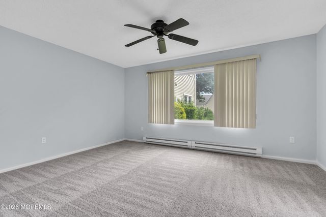452 Roxbury Lane A, Monroe, NJ 08831
