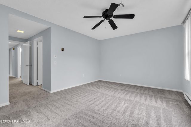 452 Roxbury Lane A, Monroe, NJ 08831