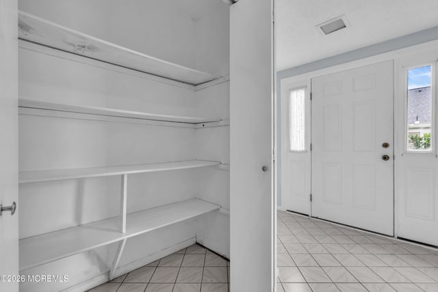 452 Roxbury Lane A, Monroe, NJ 08831